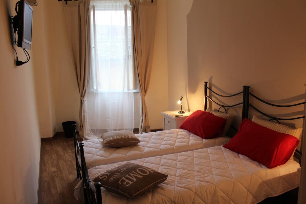 L'Iris B&B Лукка Номер фото